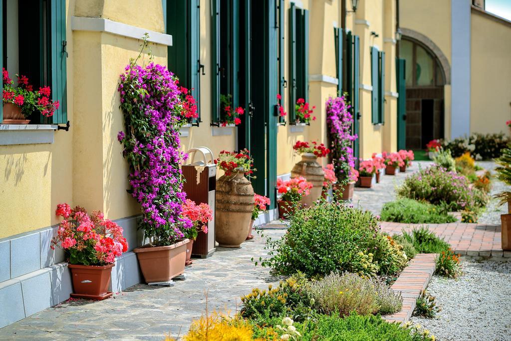 Millefiori La Corte Delle Rose Rovigo Exteriör bild