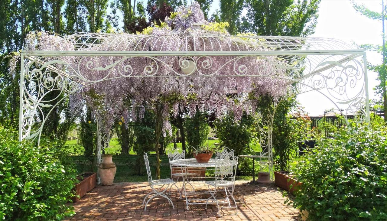 Millefiori La Corte Delle Rose Rovigo Exteriör bild